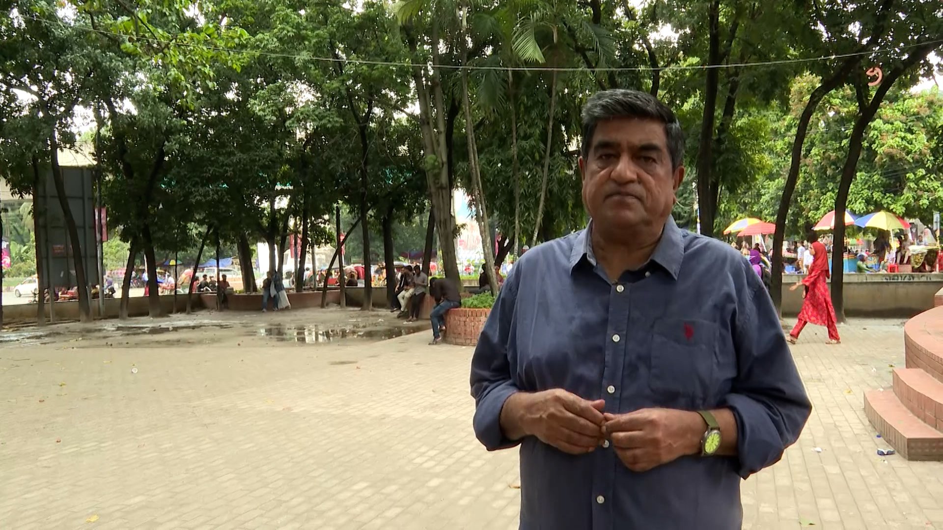 Video thumbnail for Bangladesh's government under pressure as youth demand jobs