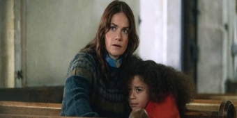 Video thumbnail for Video: Apple Shares DOWN CEMETERY ROAD Finale Sneak Peek Clip