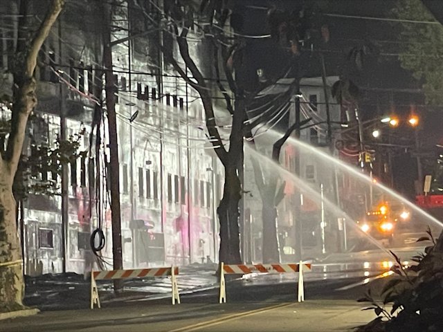 Video thumbnail for Costly cleanup expected after Belleville fire