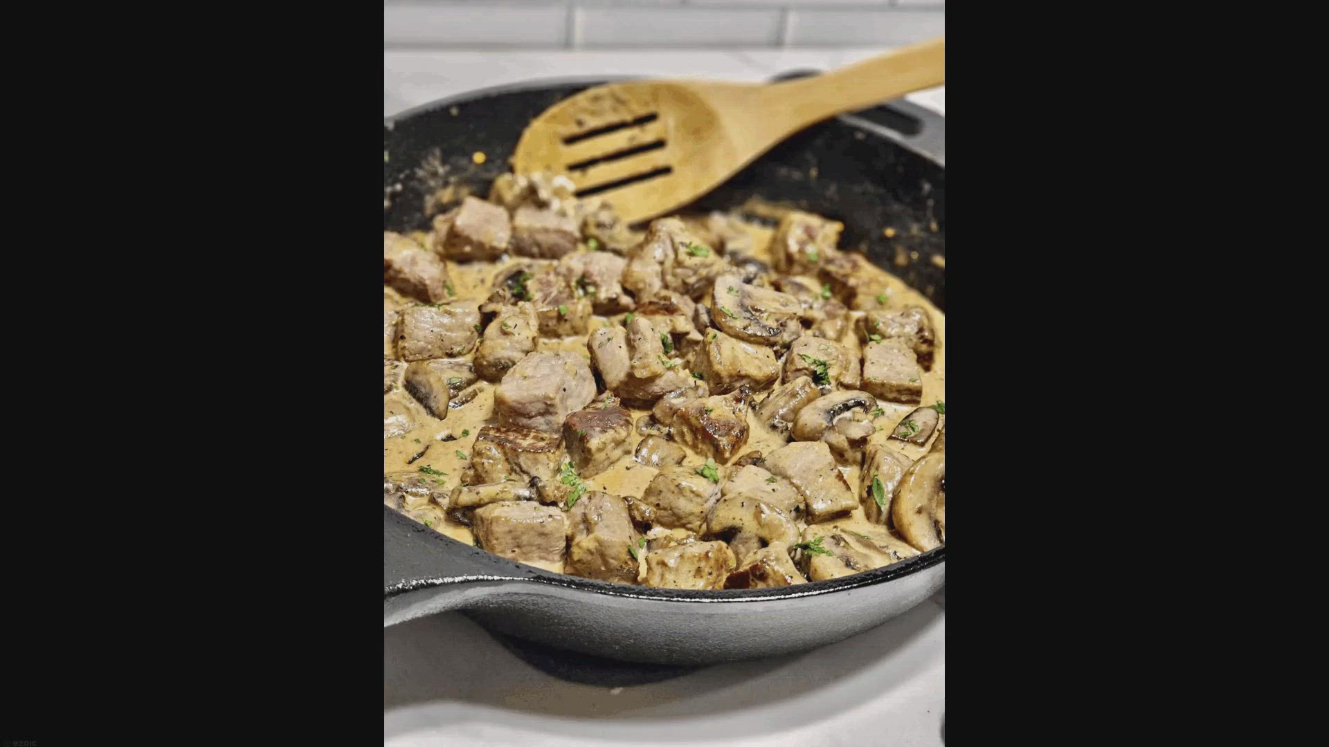 Video thumbnail for Creamy Steak Bites: Satisfying Budget-Friendly Family Dinners