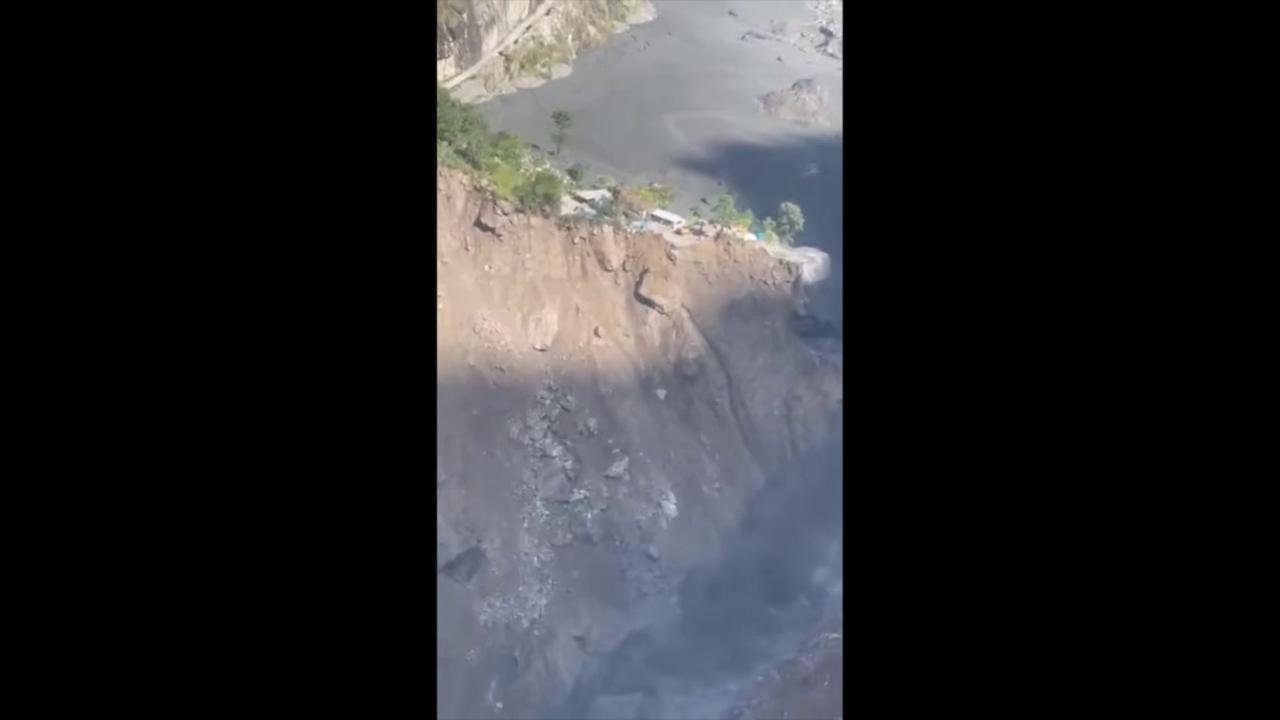 Video thumbnail for Nepal: Aerial View Of Destruction From Floods.