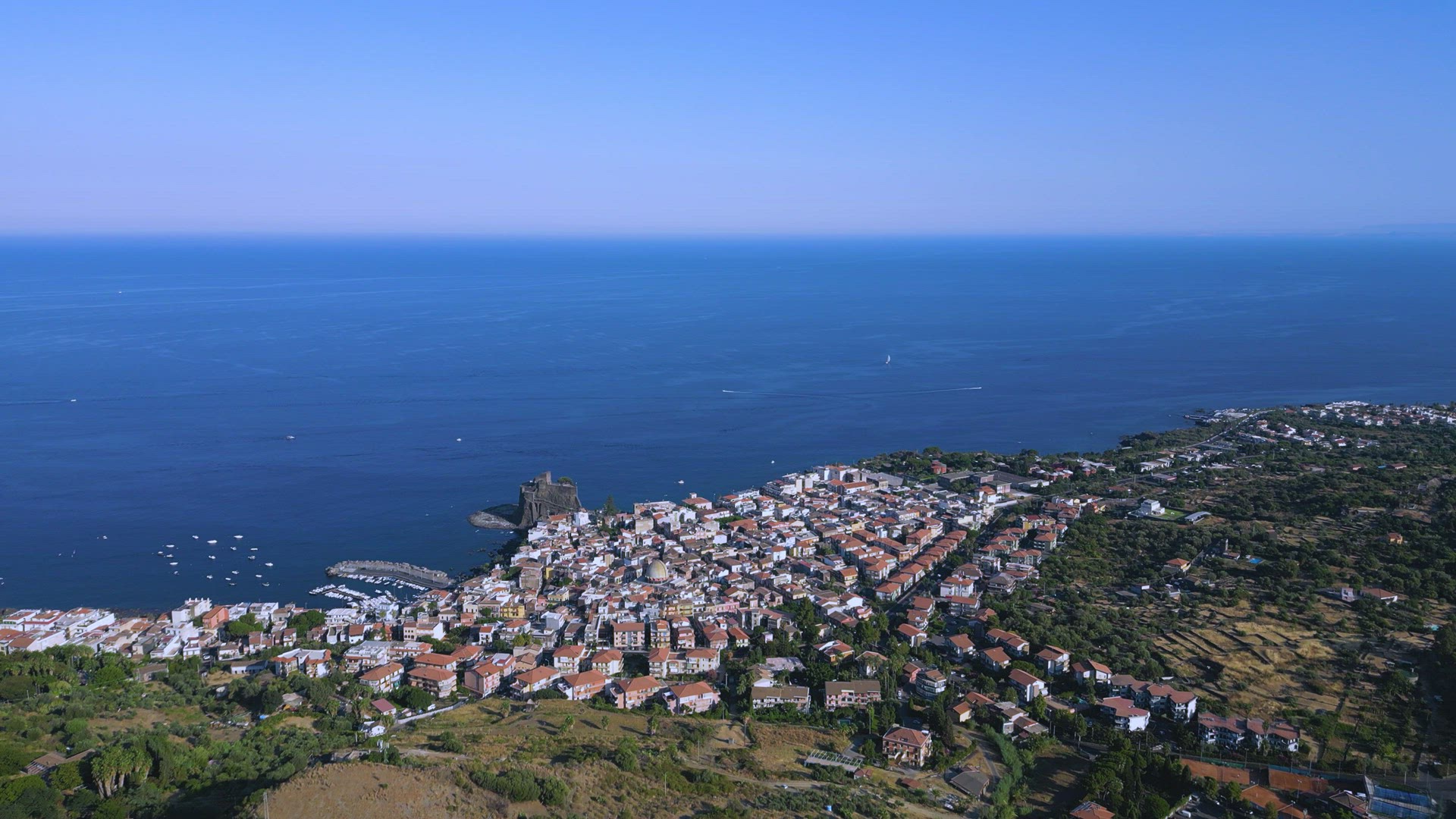 'Video thumbnail for DJI Mini 3 Pro, advancing towards a target'