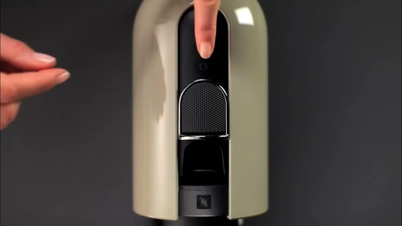 Video thumbnail for Como preparar o seu espresso na máquina de café Nespresso