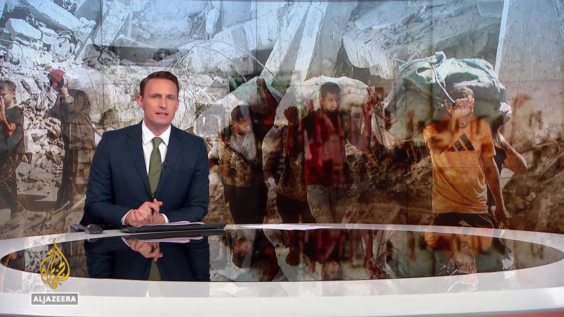 'Video thumbnail for Israeli-Estonian citizen is behind shadowy organisation arranging flights out of Gaza: Report'