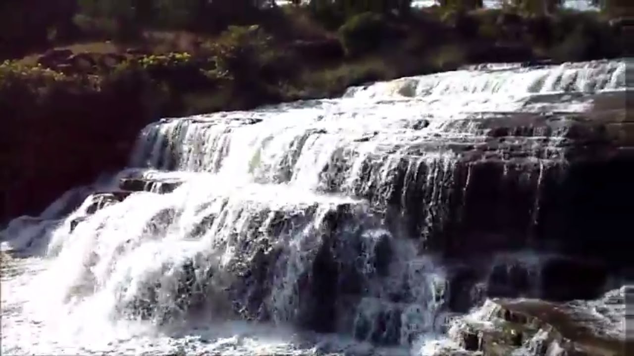 'Video thumbnail for Tourist place in Belgavi district/GODCHINMALKI FALLS/Godchinamalki dhabdhaba'