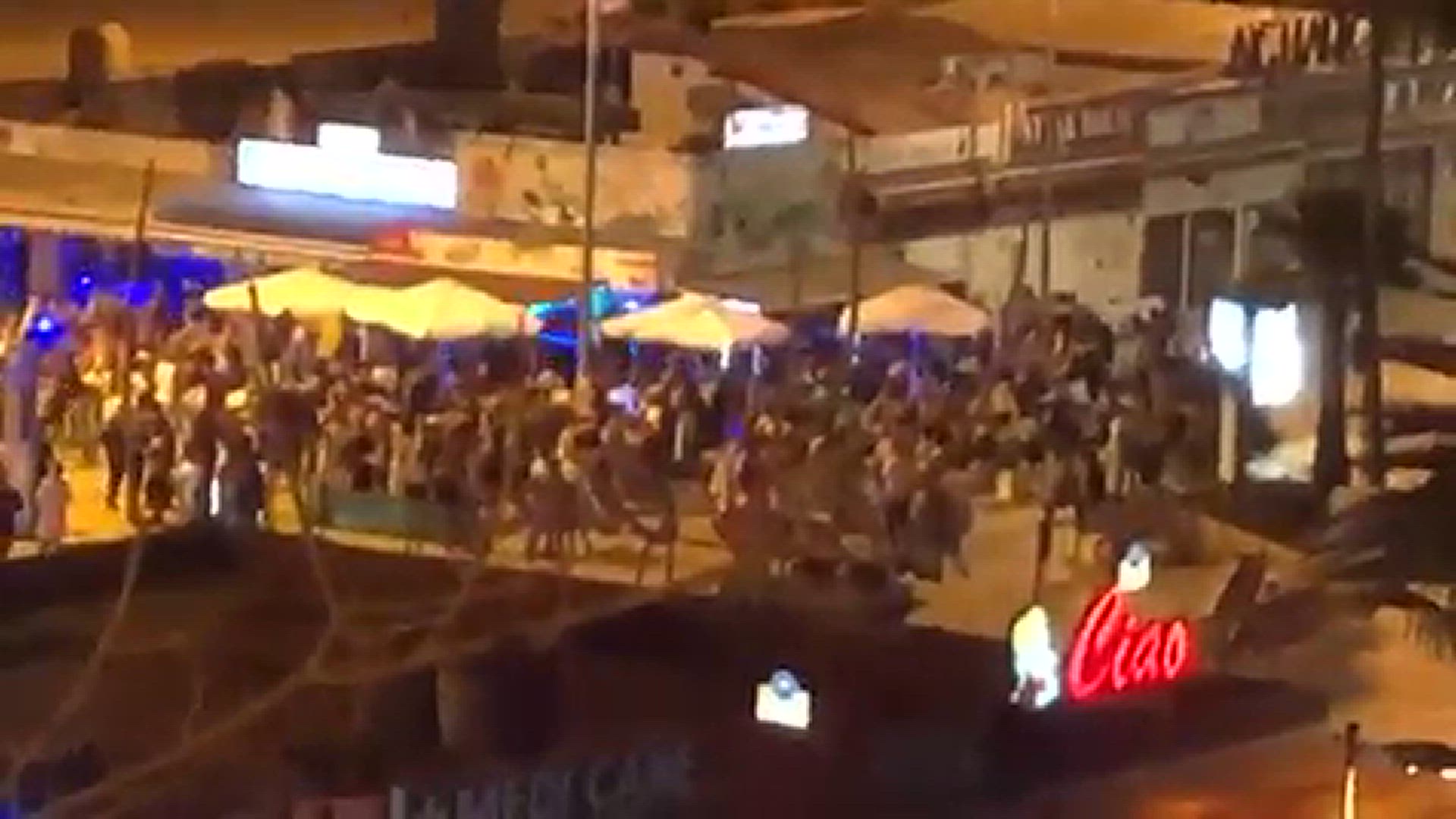 'Video thumbnail for COVID-19: Massenpartys in Playa del Inglés'