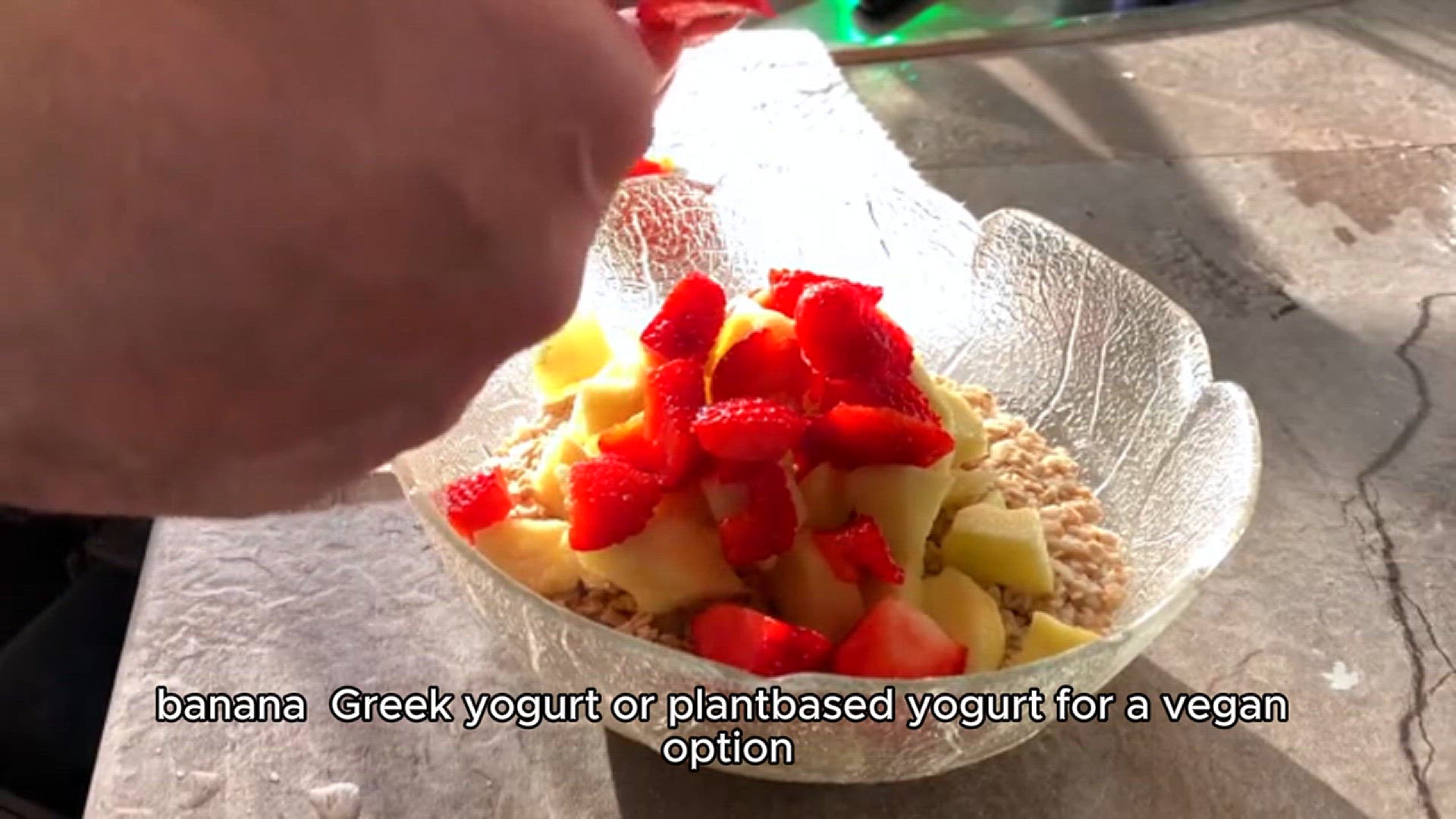 Video thumbnail for Strawberry smoothie recipe