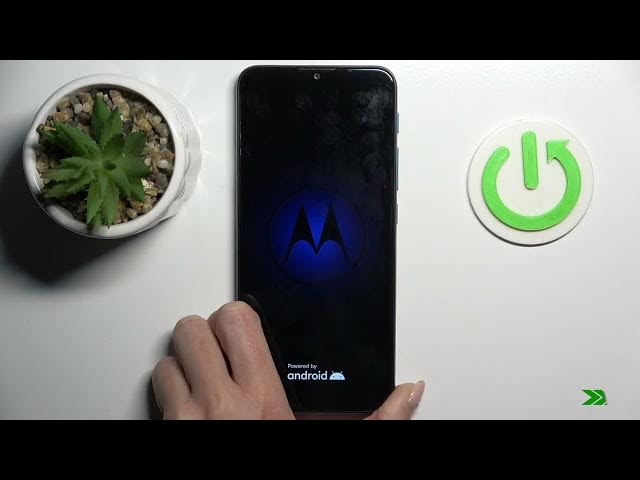 Video thumbnail for How to Soft Reset on MOTOROLA MOTO G9 PLAY?