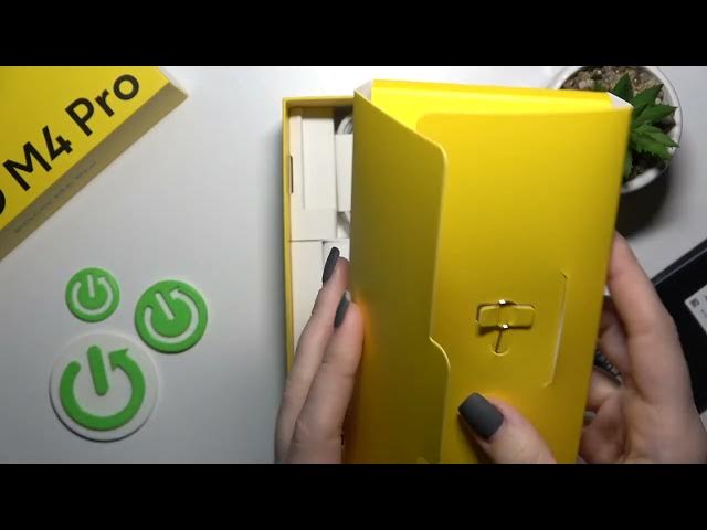 Video thumbnail for Does XIAOMI Poco M4 Pro 5G Come with Earbuds