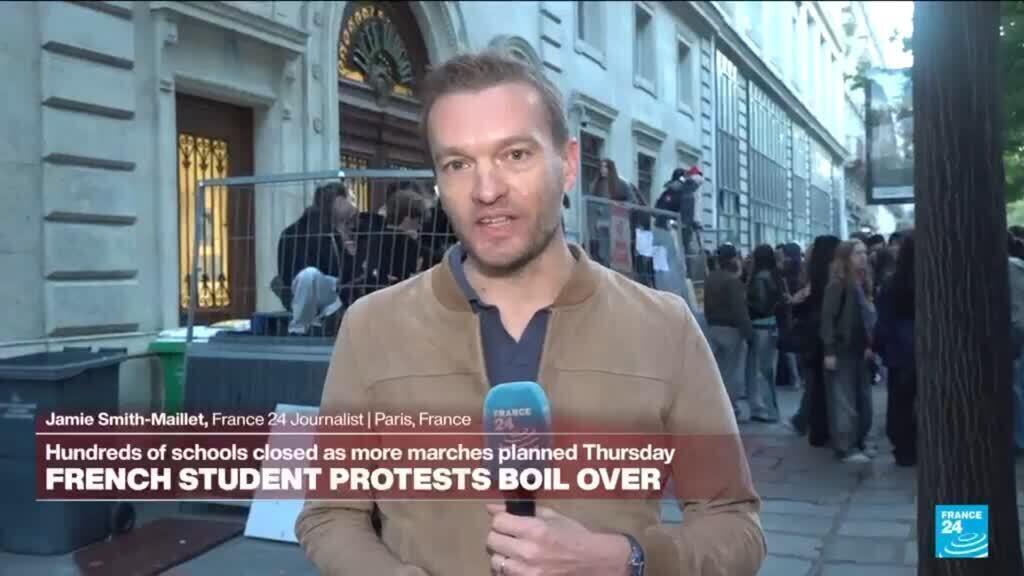 Video thumbnail for French students prepare for more marches as hundreds of schools close