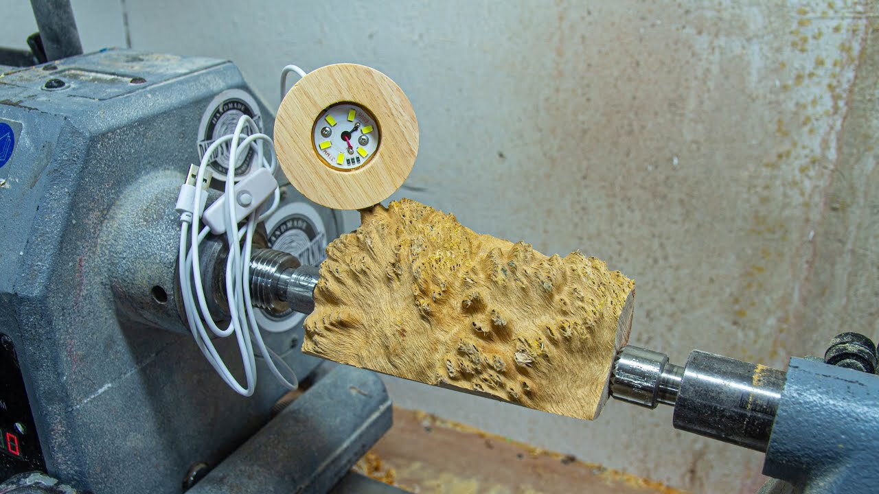 Video thumbnail for Woodturning - The Night Lamp