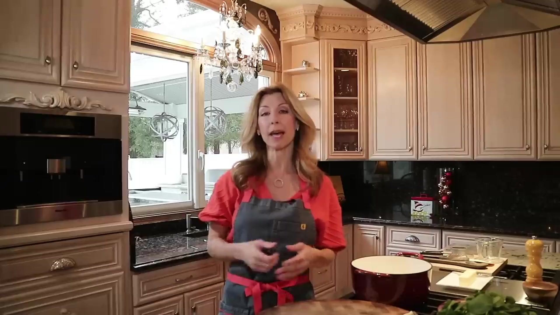 Video thumbnail for STEAKHOUSE CREAMED SPINACH(720P_HD)