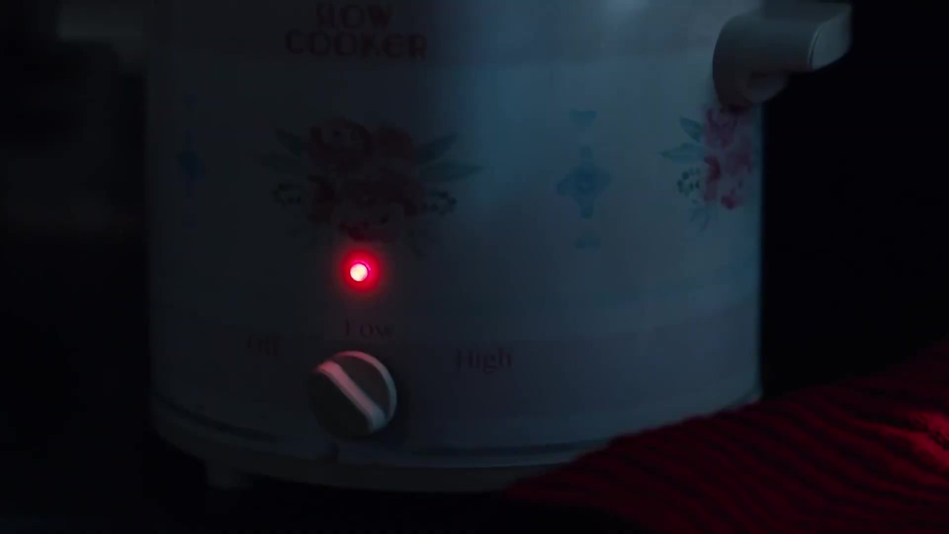 Video thumbnail for Genius Ways To Use Your Crockpot You Hadn't Thought Of Before