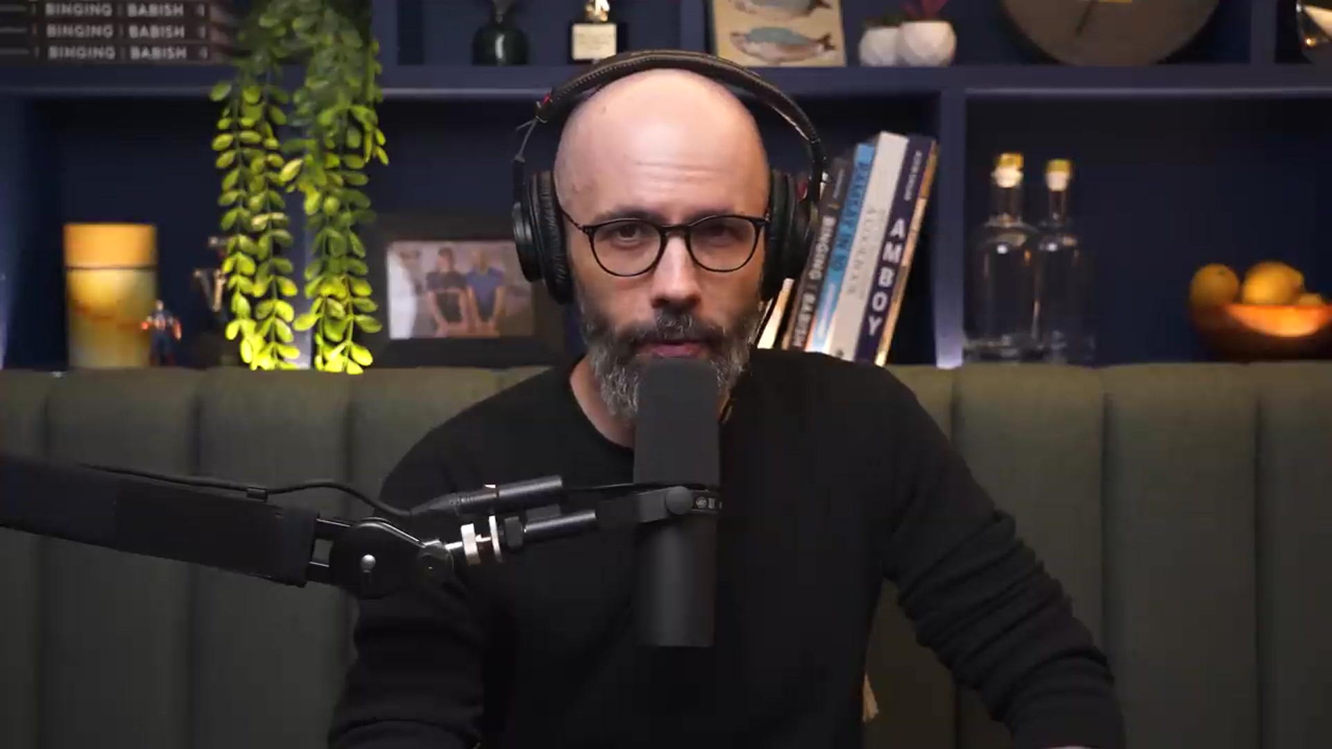 Video thumbnail for The RELENTLESS Comedy of Veep and Arrested Development Tony Hale In the Booth with Babish(720P HD)