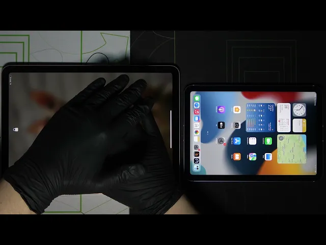 Video thumbnail for iPad Air 4 vs iPad Mini 2021 - Turning On Process & Boot Animation LOGO Presentation
