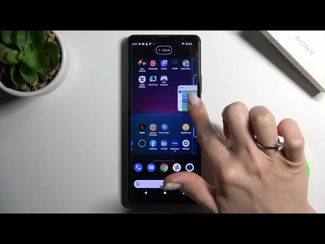 Video thumbnail for SONY Xperia 10 IV - How To Add & Remove Home Screen Widgets