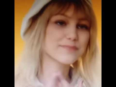 Video thumbnail for Grace VanderWaal