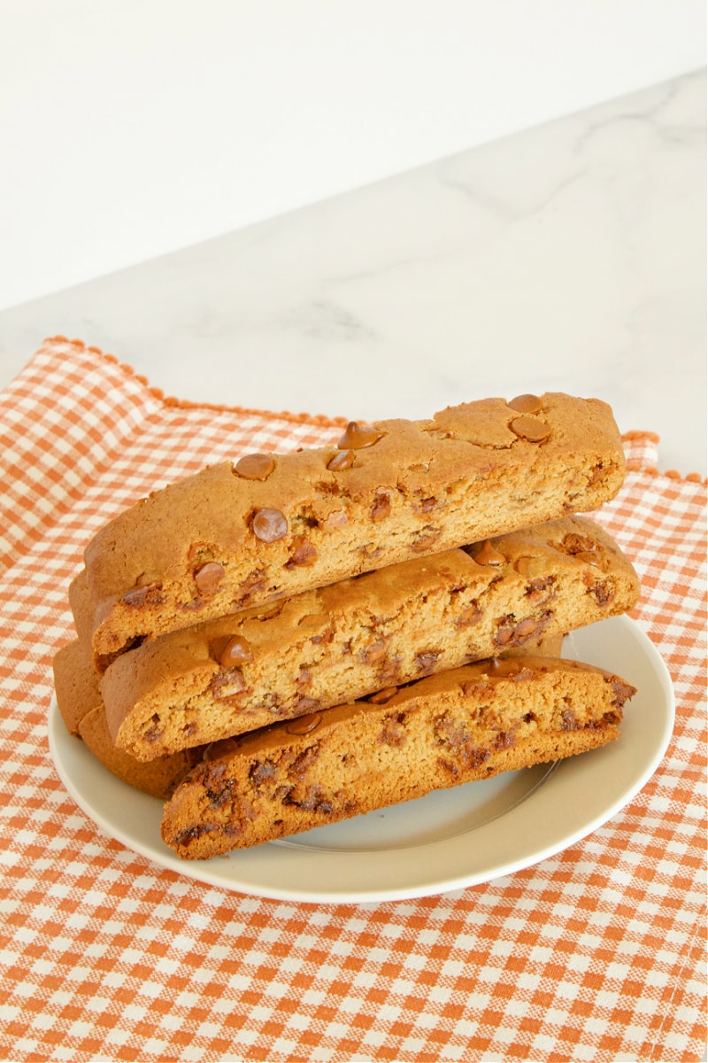 'Video thumbnail for Walnut & Cinnamon Biscotti'