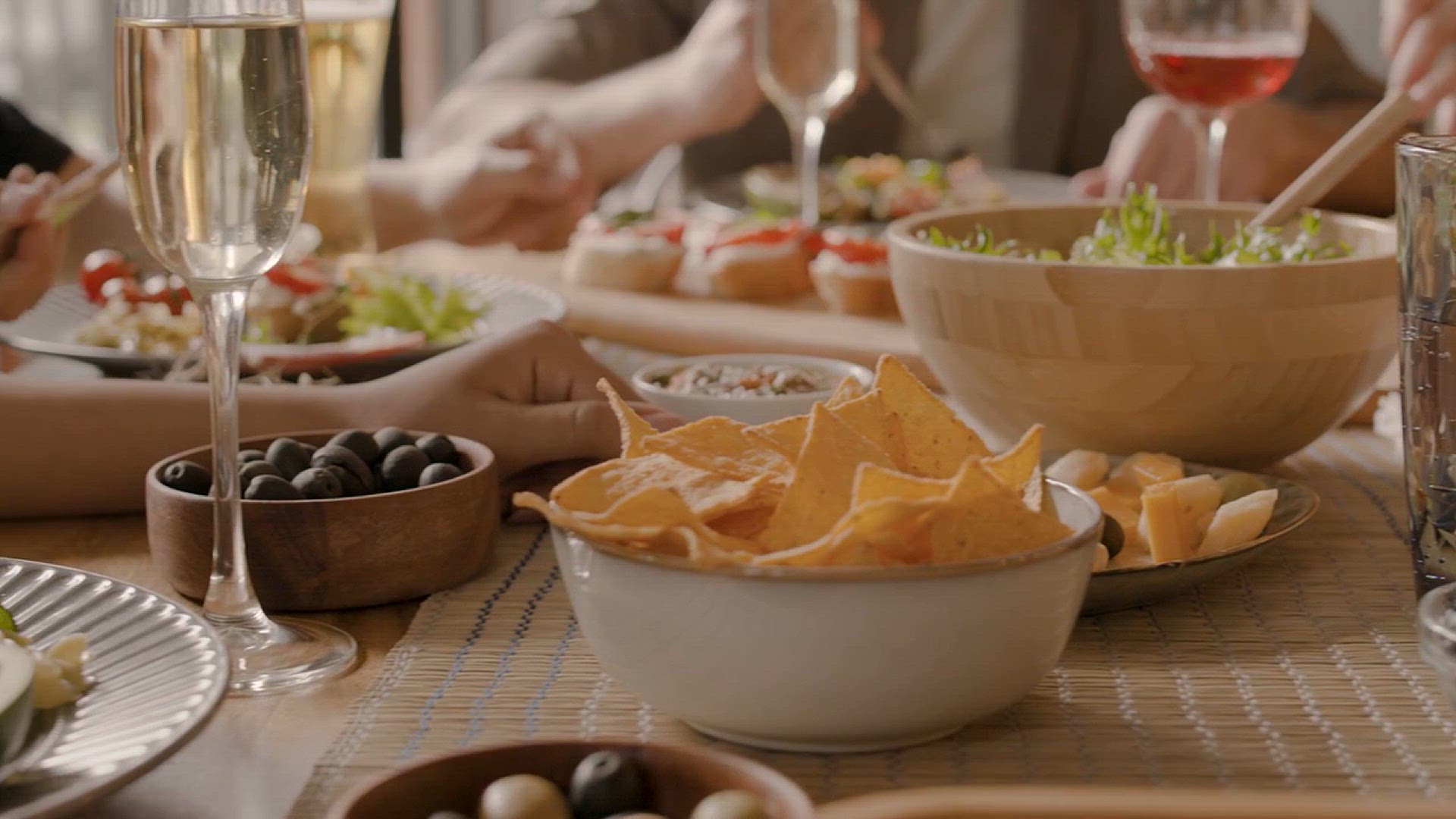 Video thumbnail for kitchen cooking