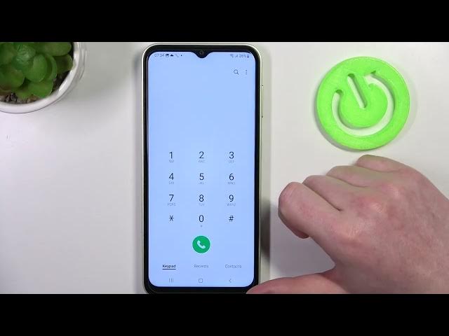 Video thumbnail for How to Call India Emergency Number with Samsung Galaxy M04?
