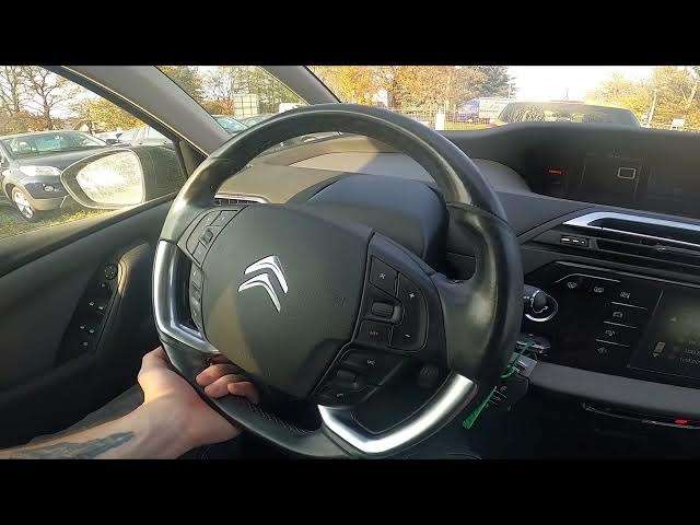 Video thumbnail for How to Adjust Steering Wheel Position in Citroen C4 Picasso II ( 2013 – 2018 )