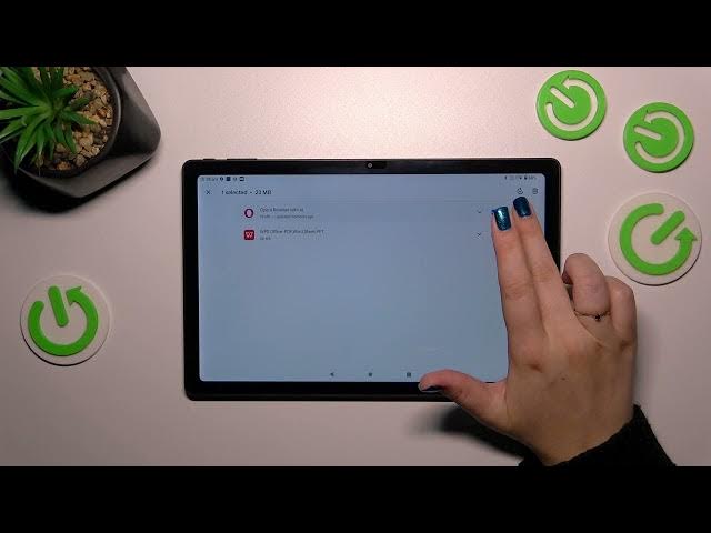 Video thumbnail for How to Update Apps on CHUWI HiPad Max