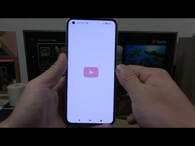 Video thumbnail for Nothing Phone 1 - How To Screen Cast With Youtube
