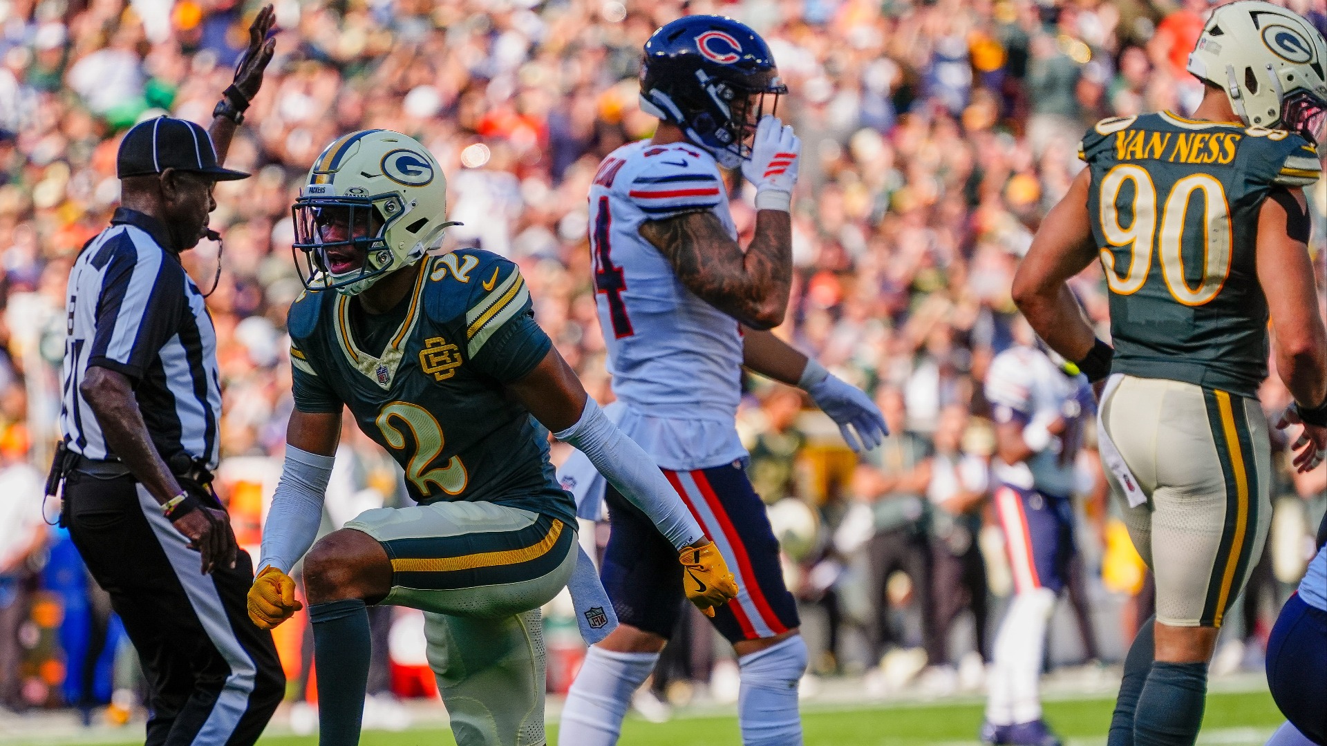 Video thumbnail for Bears vs. Packers: Analyzing the Game's Key Moments