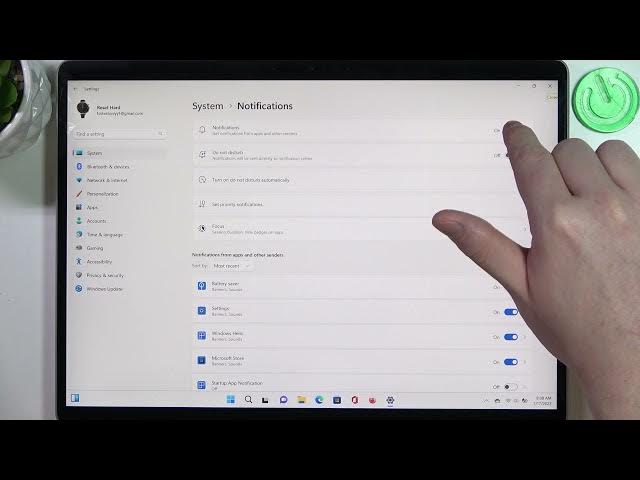 Video thumbnail for How To Enable & Disable Notifications On Microsoft Surface Pro 9