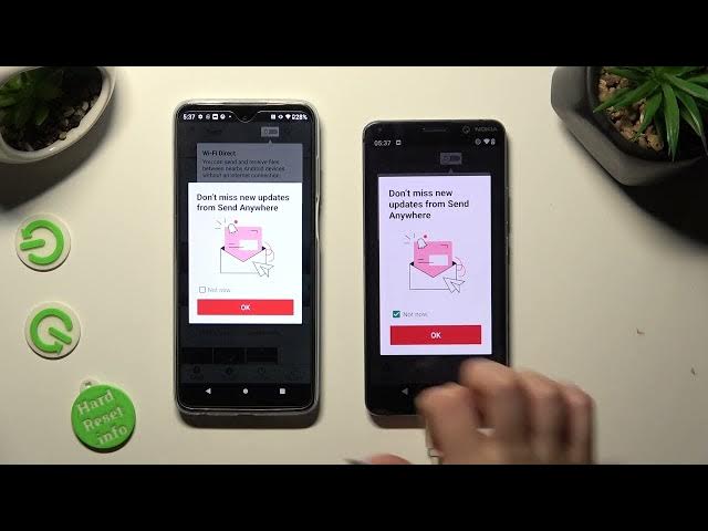 Video thumbnail for How to Transfer Files from Motorola Device to NOKIA 9 PureView - Use Send Anywhere