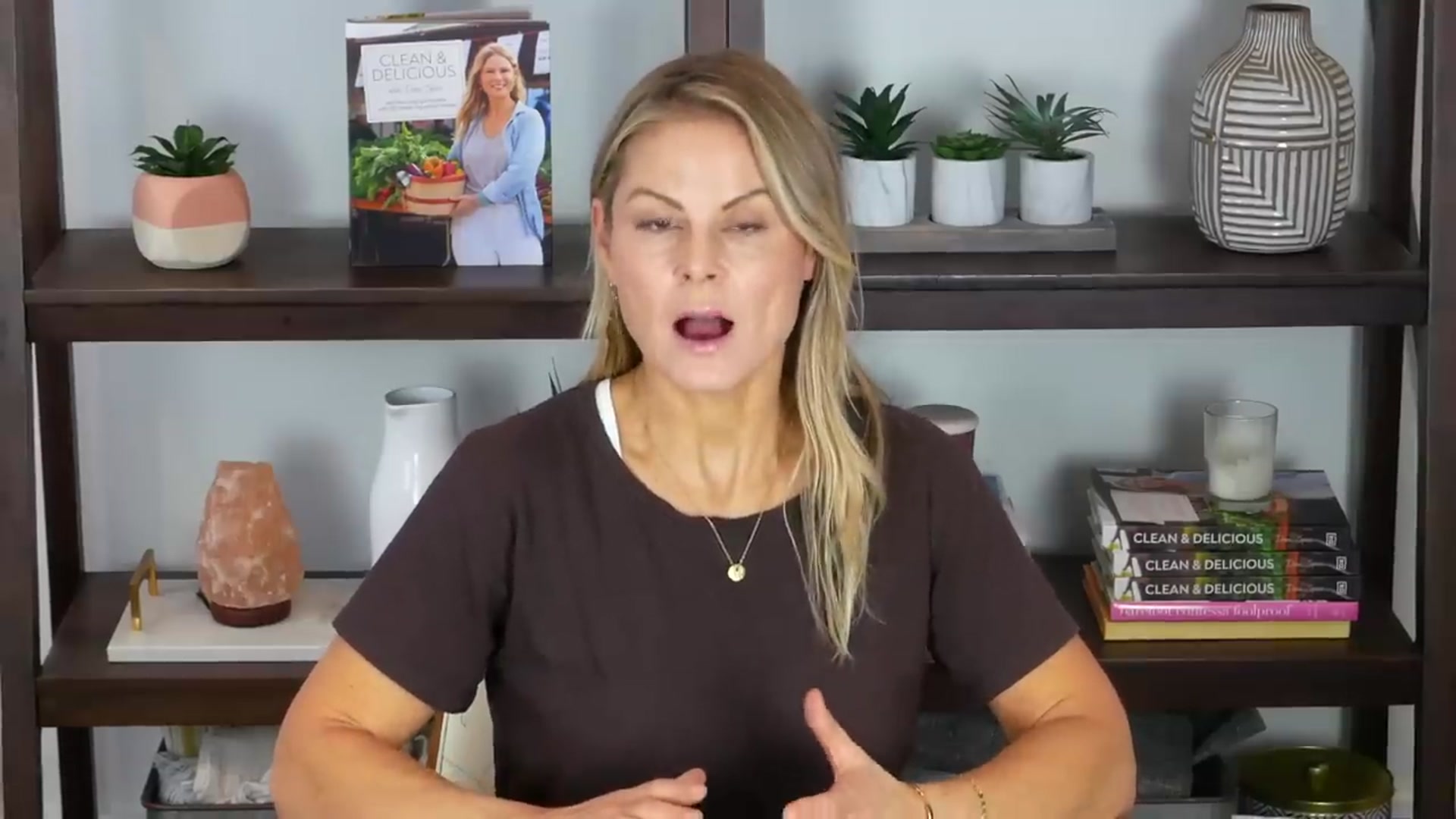 Video thumbnail for The Tiny Mindset Shift That Changed My Health (& Weight!) (720p 30fps)