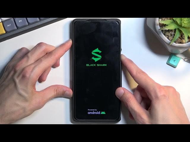 Video thumbnail for How to Hard Reset XIAOMI Black Shark 5 Pro - Factory Reset - Master Reset - Bypassing Screen Lock