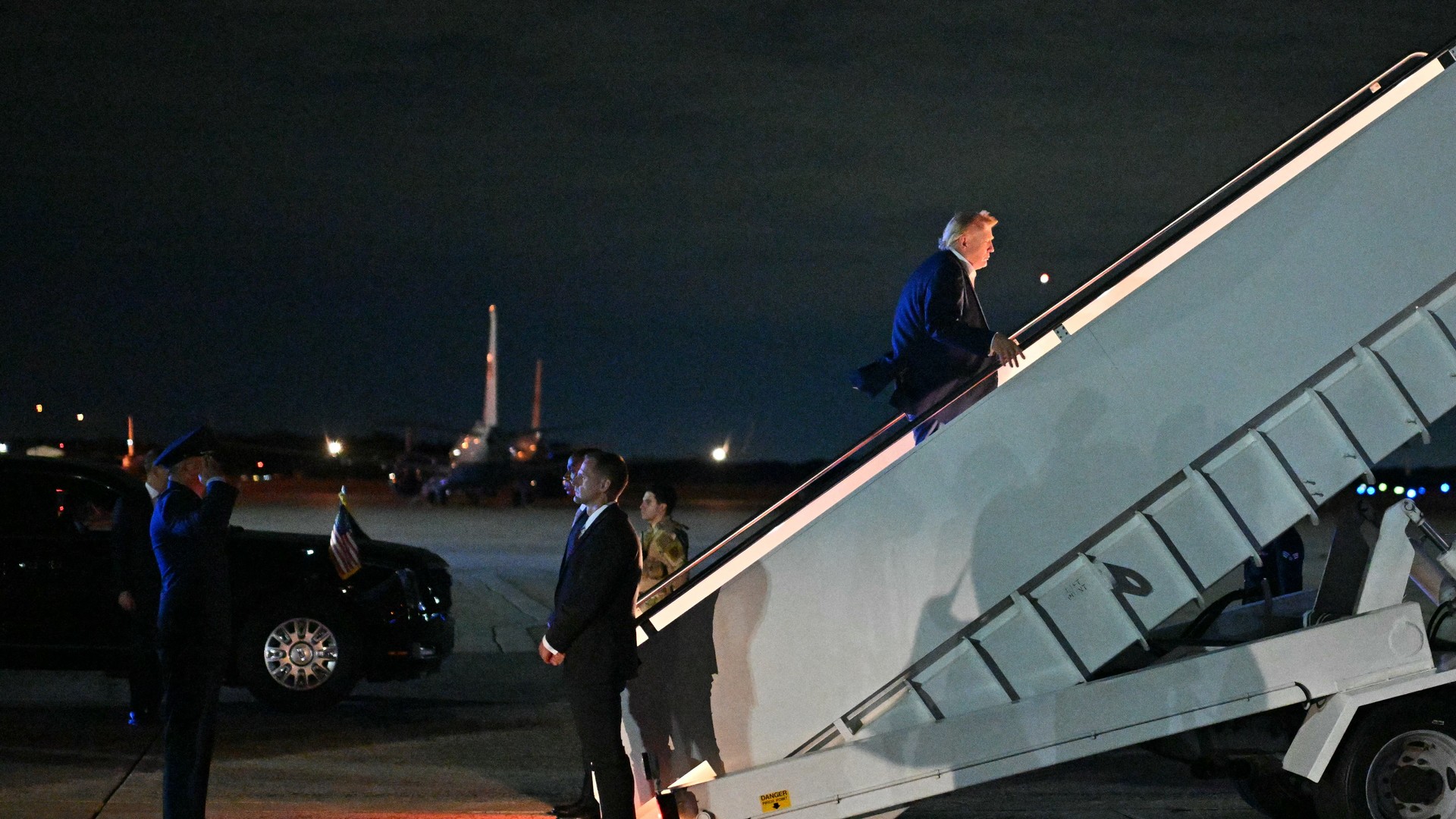 Video thumbnail for Trump brings an Iran deal to G7. Europe still has plenty to say