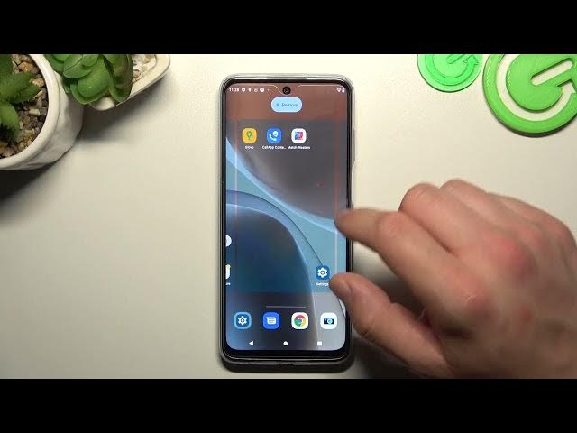 Video thumbnail for How to Remove or Restore Phone Icon on MOTOROLA Moto G32 / Manage Default Icons