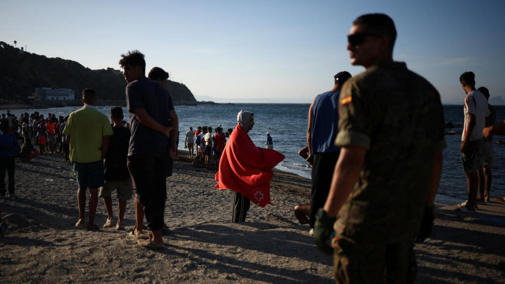 Video thumbnail for 'Spain expects solidarity' as it grapples with aftermath of Ceuta migration surge