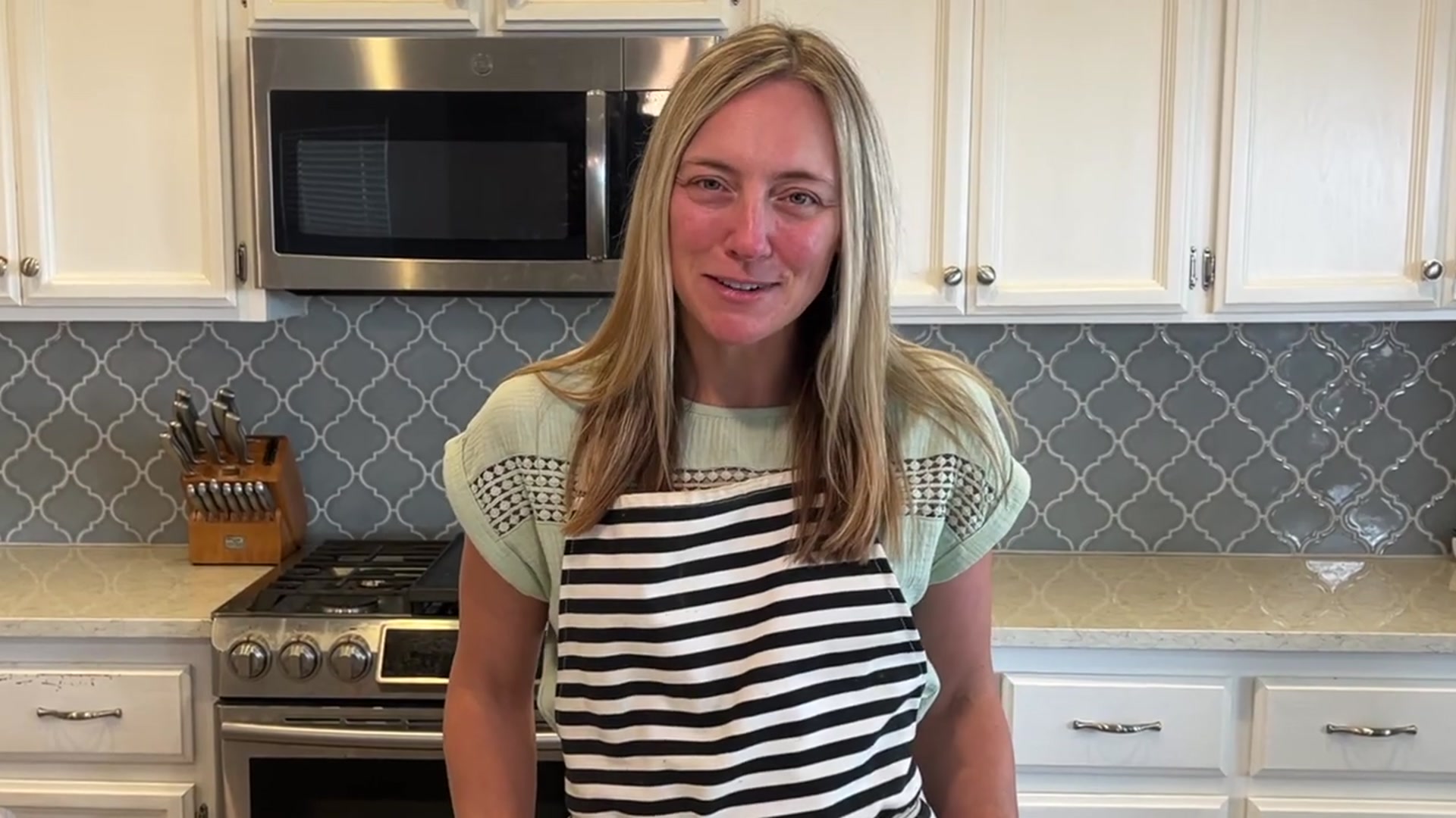 Video thumbnail for What s For Dinner  5 Quick and Easy Recipes    Molly Purcell   Molly Makes it Easy(720P HD)