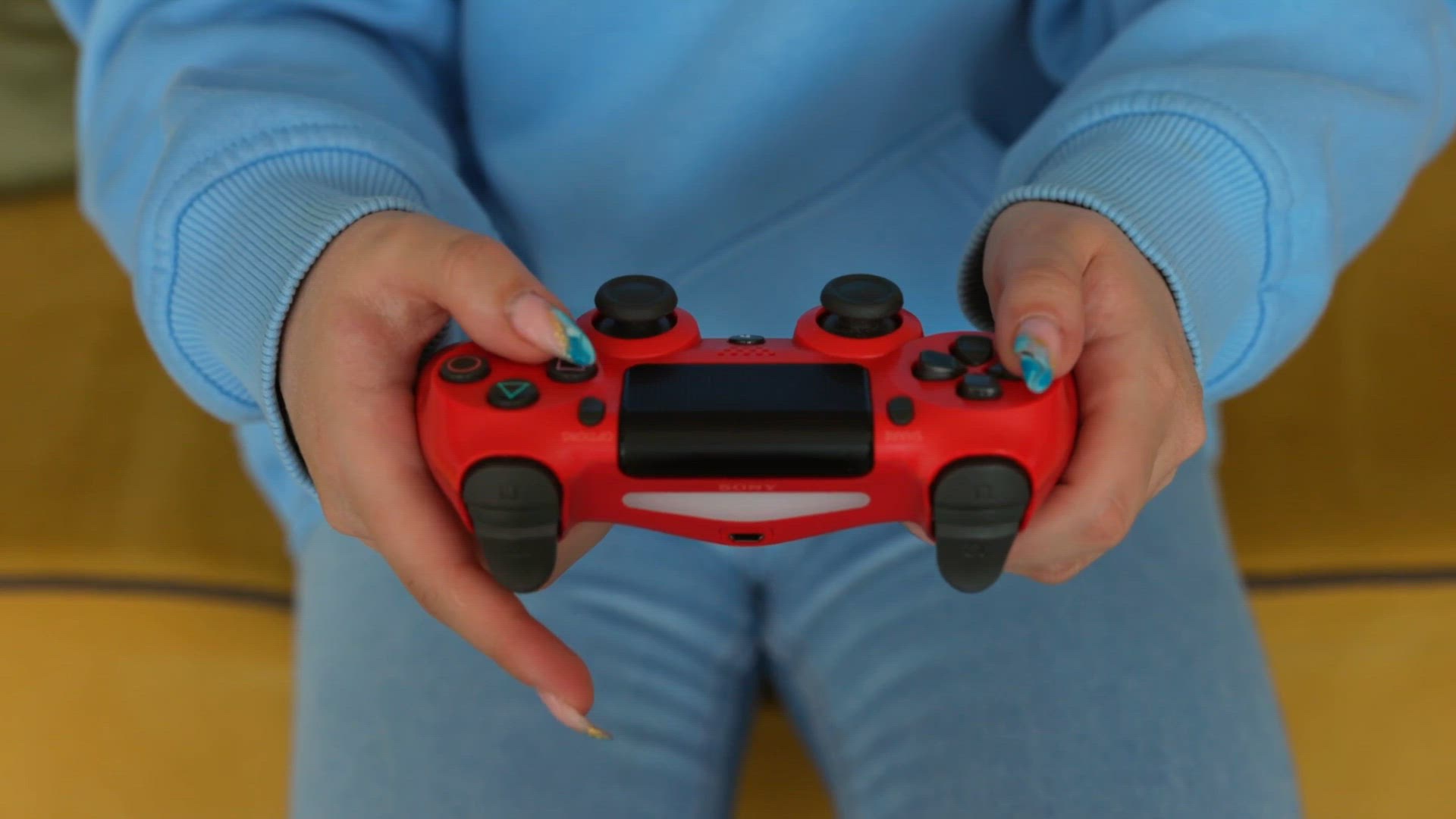 Video thumbnail for How to Connect PlayStation 5 Controller to PC