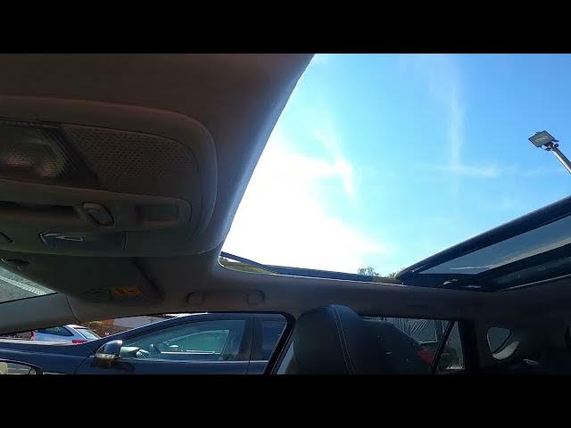 Video thumbnail for How to Open the Roof in Suzuki SX4 II ( 2013 – 2021 ) | Manage Sunroof