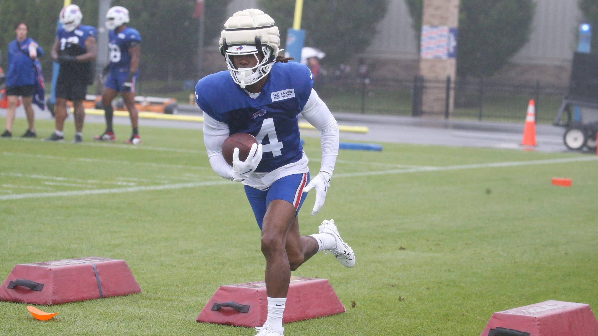 Video thumbnail for NFL Running Back Salaries Surge, Spotlight on James Cook