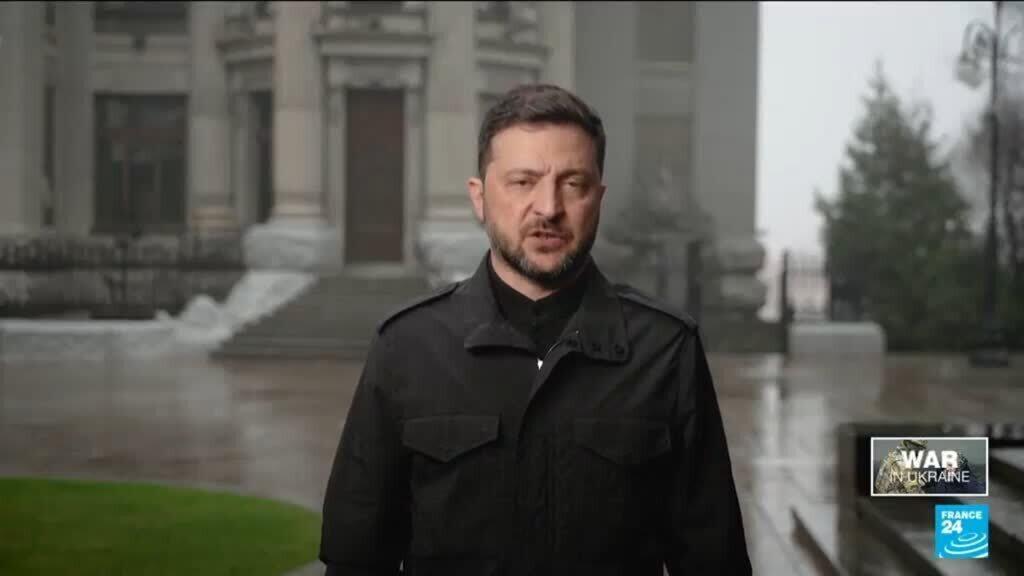 Video thumbnail for Volodymyr Zelensky faces an impossible dilemma for Ukraine