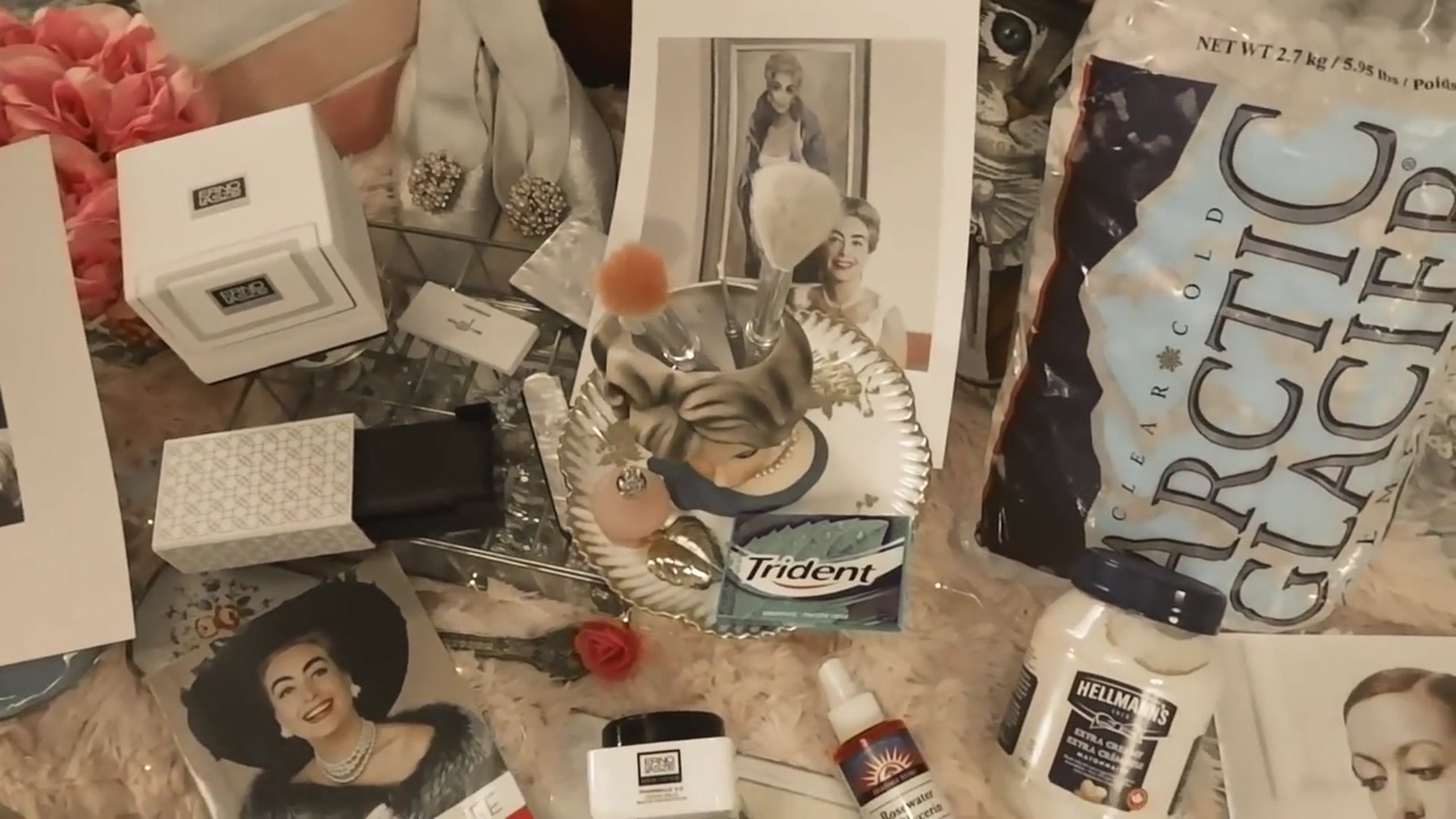 'Video thumbnail for Joan Crawford's Favorite Beauty Products that you can still buy today'