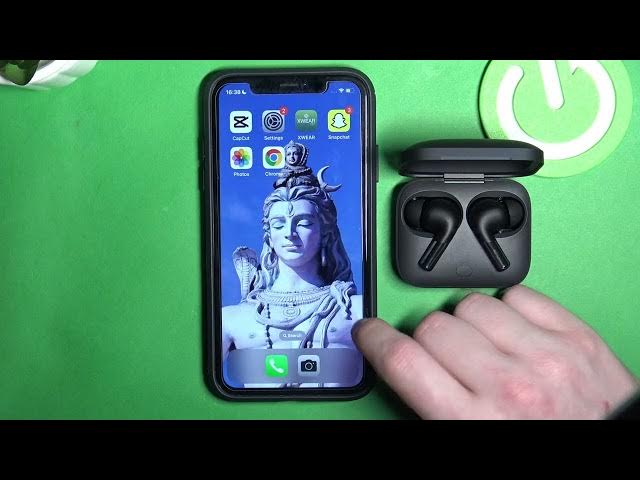 Video thumbnail for How to Pair OnePlus Buds Pro 2 with iPhone?