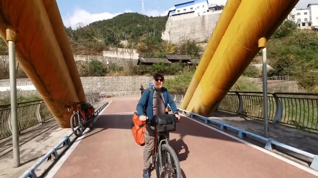 Video thumbnail for Germany: Travel Writer Recounts Long March Journey in Berlin.