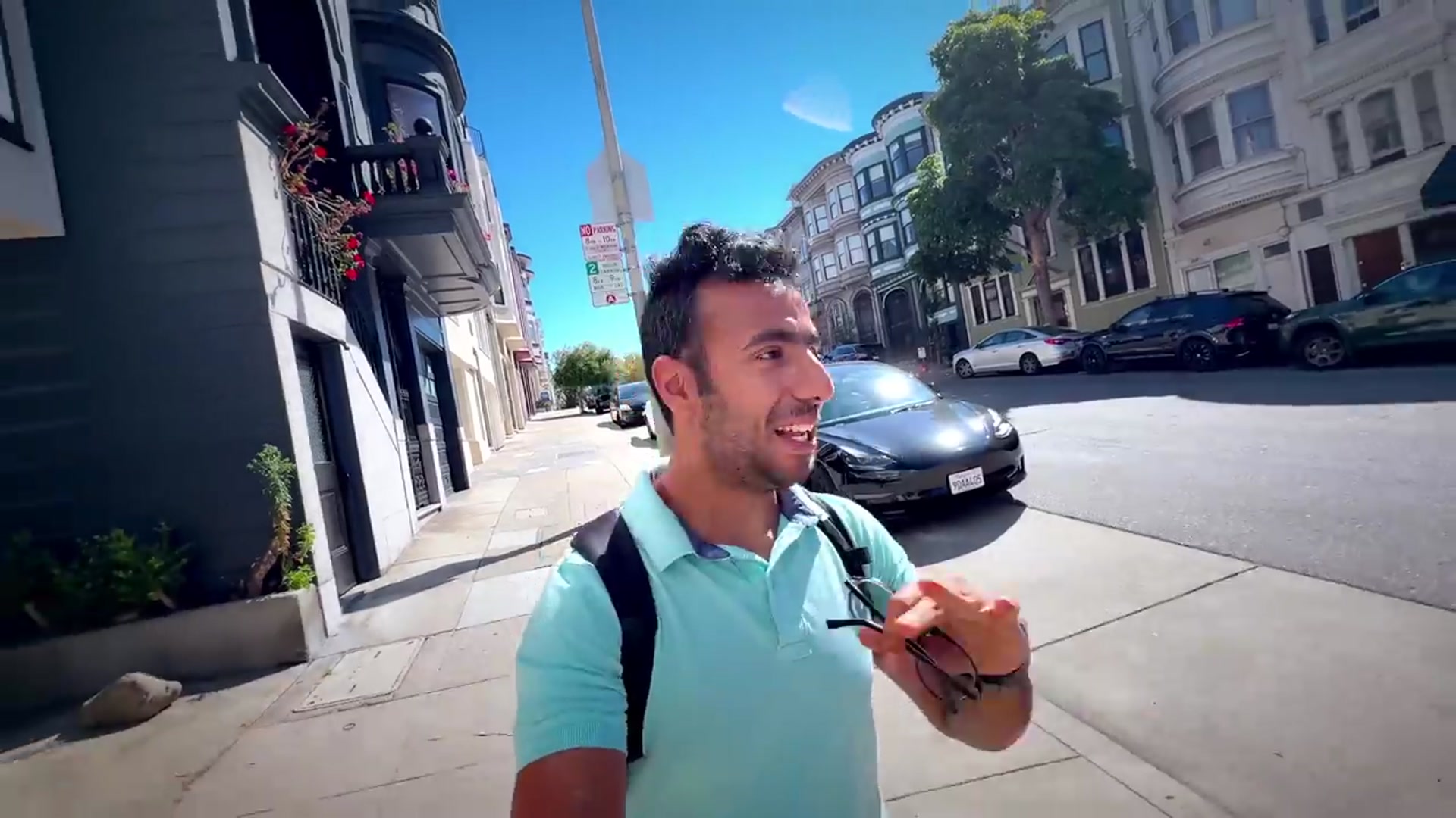 Video thumbnail for Inside the Coolest HackerHouse in San Francisco (720P HD)