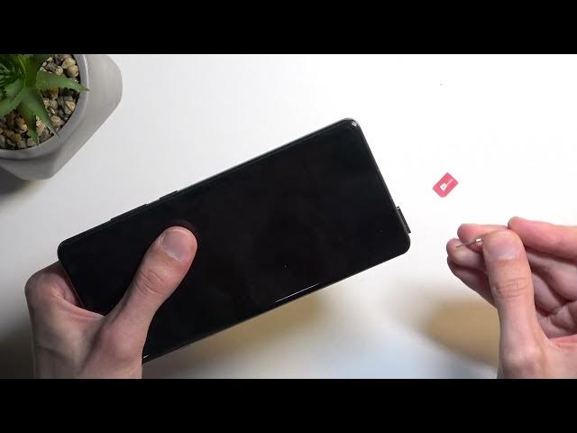 Video thumbnail for How to Insert a SIM Card into a OnePlus 12 Phone