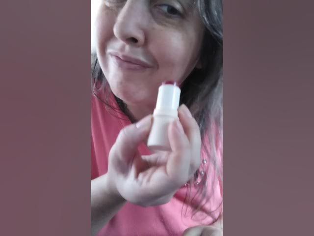 Video thumbnail for Another makeup tutorial