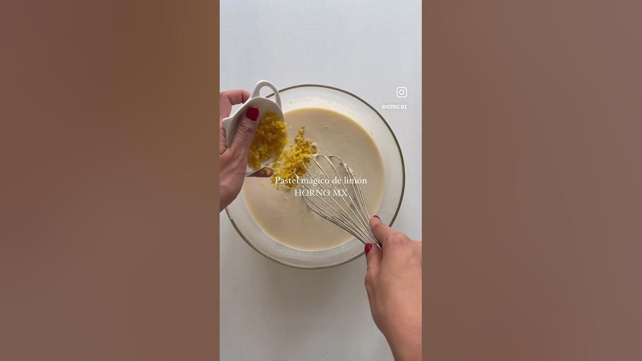 Video thumbnail for Pastel mágico de limón receta Horno MX #shorts #recipe #limón