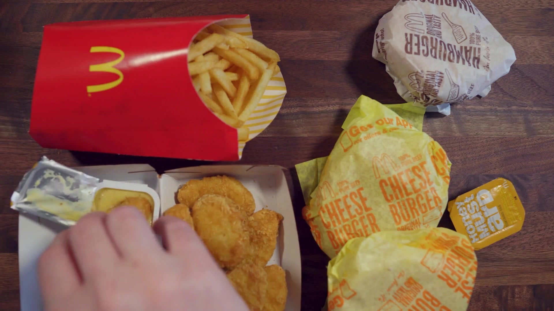 Video thumbnail for Donald Trump's Eating Habits Are Really Weird