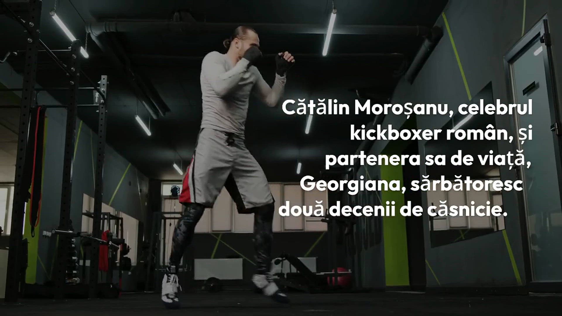 Video thumbnail for Cătălin Moroșanu, mesaj pentru soția lui după 20 de ani de căsătorie : „Eu nu știu cum m-a suportat…”