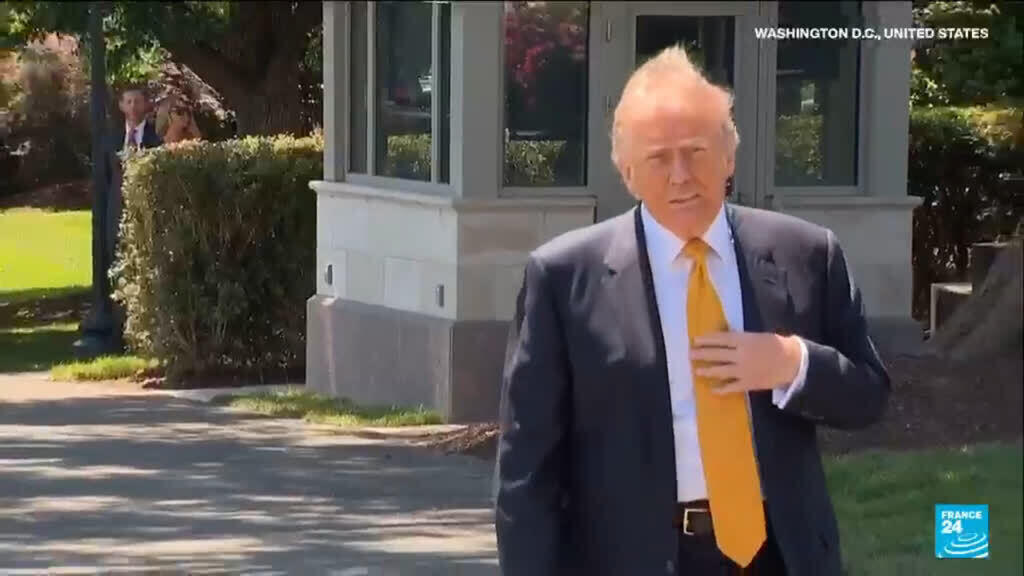 Video thumbnail for Trump vows to push Xi to 'open up' China at superpower summit